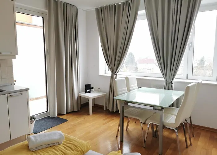 Apartamento Trnovo With Free Parking